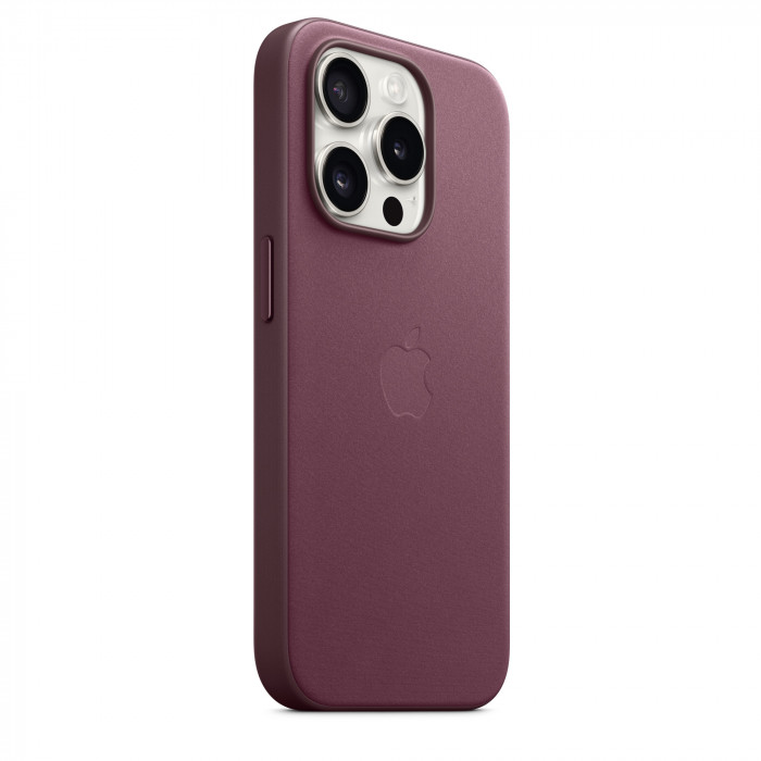 Чехол FineWoven Case MagSafe для iPhone 15 Pro Max Mulberry