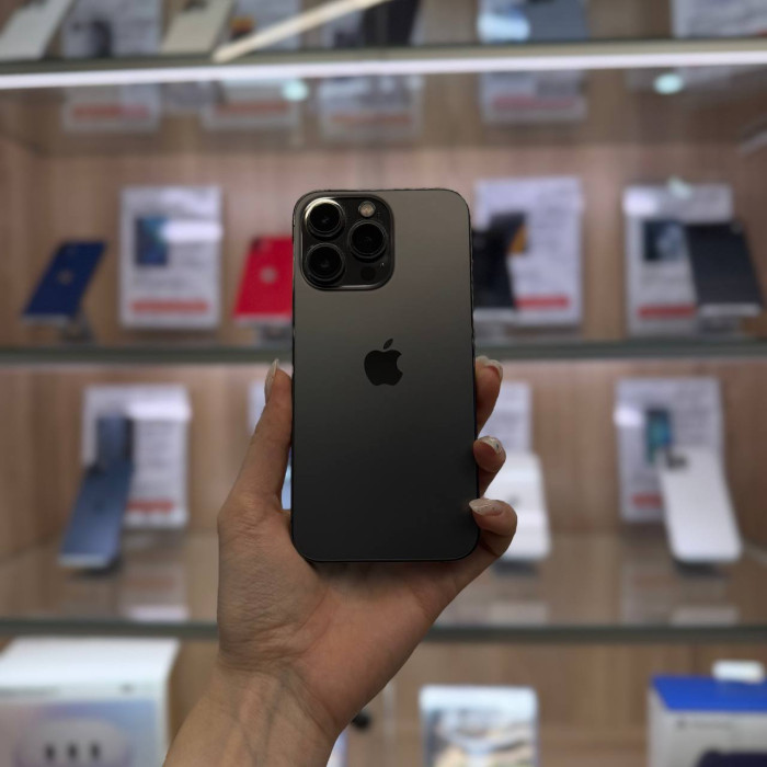Б/У Смартфон Apple iPhone 13 Pro 256GB Графитовый | Фото 1 из 5