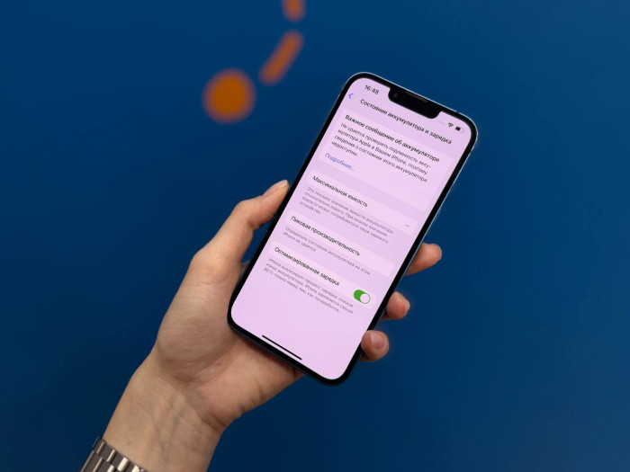 Б/у Смартфон Apple iPhone 13 128GB Синий | Фото 4 из 6