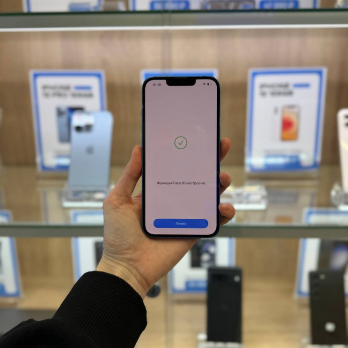 Б/у iPhone 13 256GB Синий (Blue) nano Sim + nano Sim