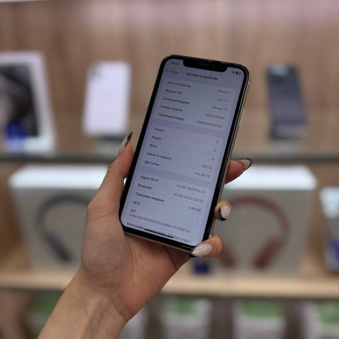 Б/у Смартфон Apple iPhone 11 128GB White RU | Фото 2 из 5
