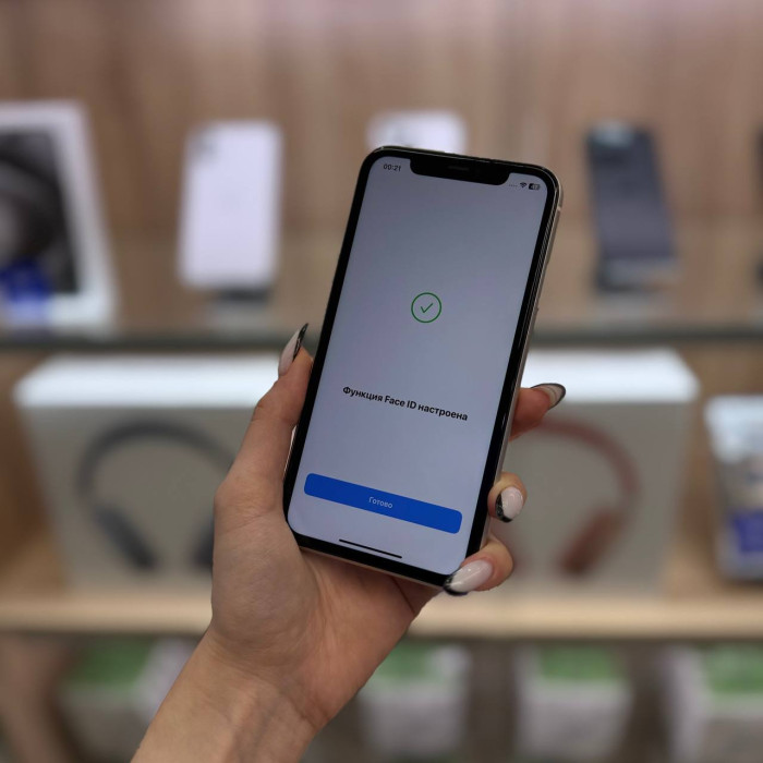 Б/у Смартфон Apple iPhone 11 128GB White RU | Фото 4 из 5