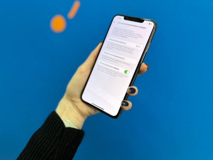 Б/у Смартфон Apple iPhone Xs Max Space Gray RFB 64GB RU | Фото 4 из 7