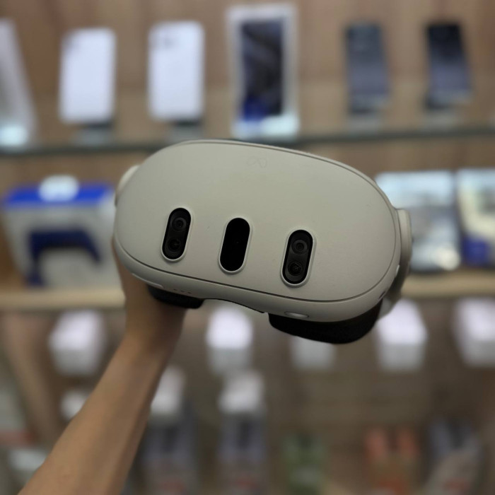 Уценка Система виртуальной реальности Meta Quest 3 512GB Белый | Фото 1 из 1