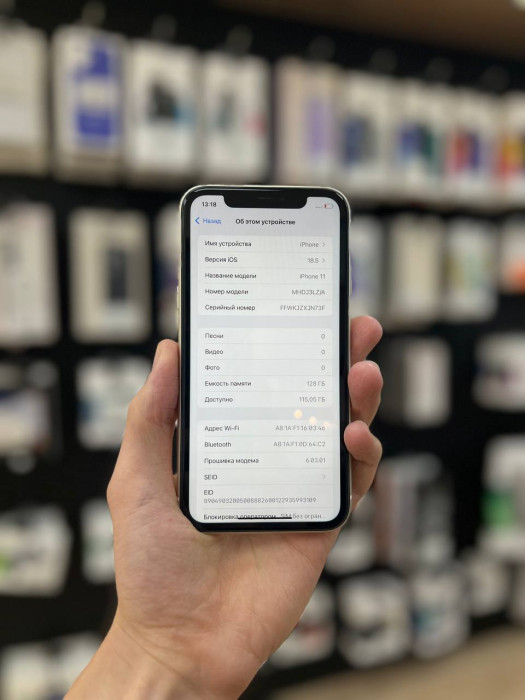 Б/У Смартфон Apple iPhone 11 128GB Белый EU | Фото 2 из 5