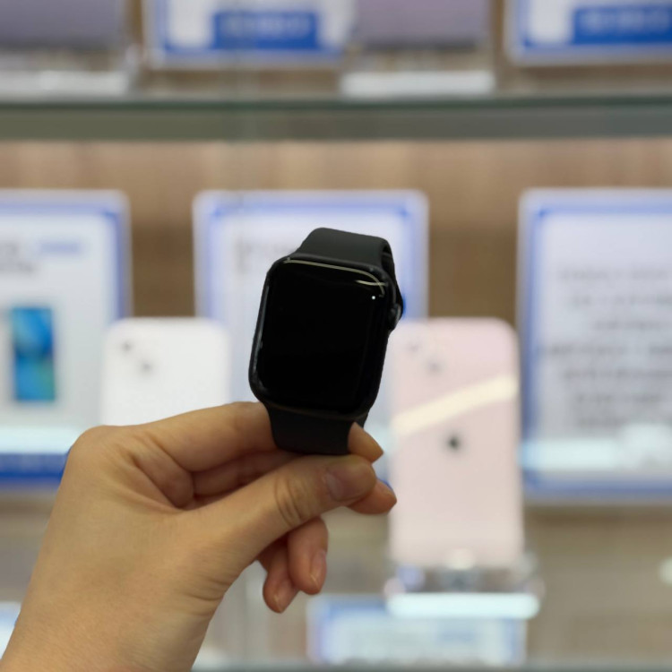 Б/у Умные часы Apple Watch Series 8 45mm GPS Midnight