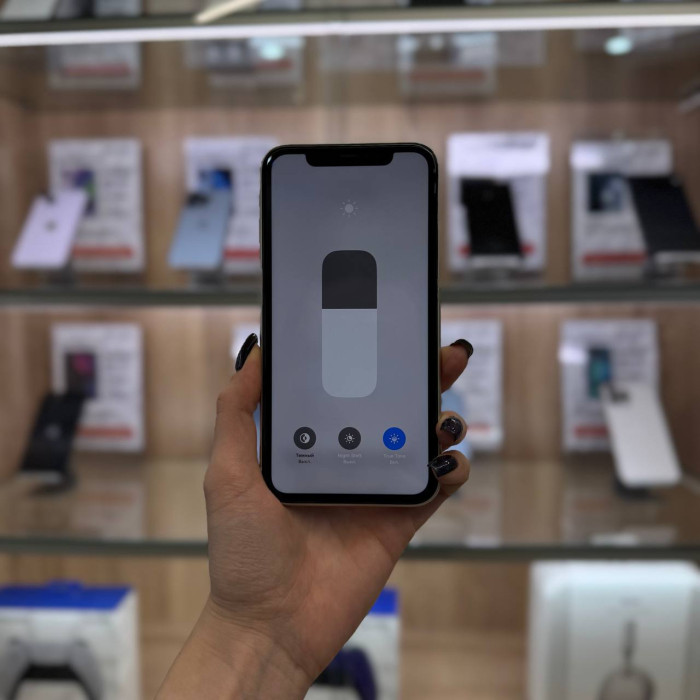 Б/у iPhone 11 64GB White RU | Фото 3 из 5