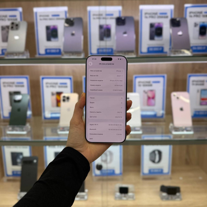 Б/у Смартфон Apple iPhone 16 Pro Max 256GB White Titanium | Фото 2 из 5