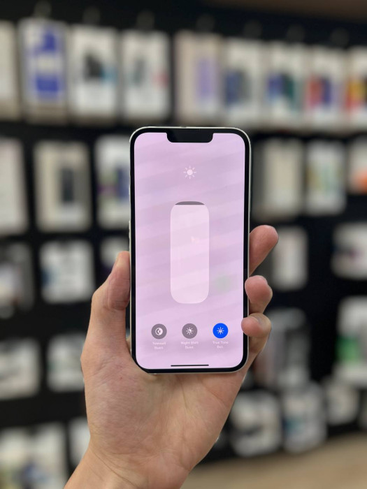 Б/У Смартфон Apple iPhone 13 128GB Сияющая звезда (Starlight) | Фото 4 из 5