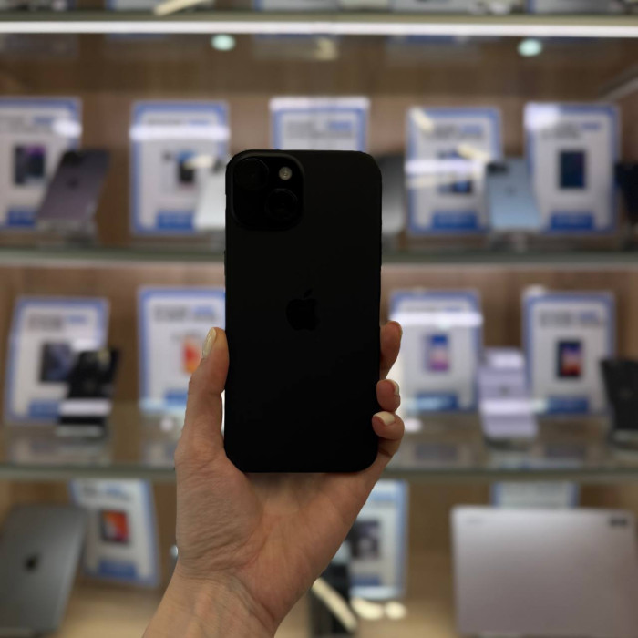 Б/у Смартфон Apple iPhone 15 128GB Black (Черный) | Фото 1 из 5